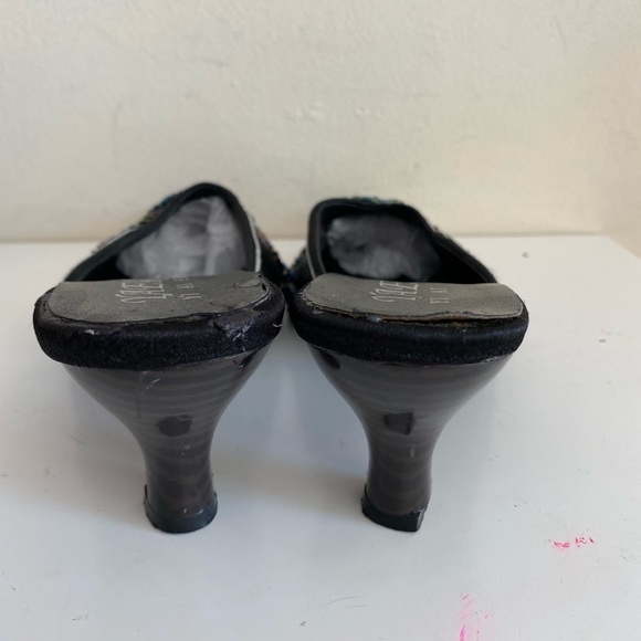 Year Yi Ai Er Sequence Beaded Miles Slides 35 - Picture 5 of 8